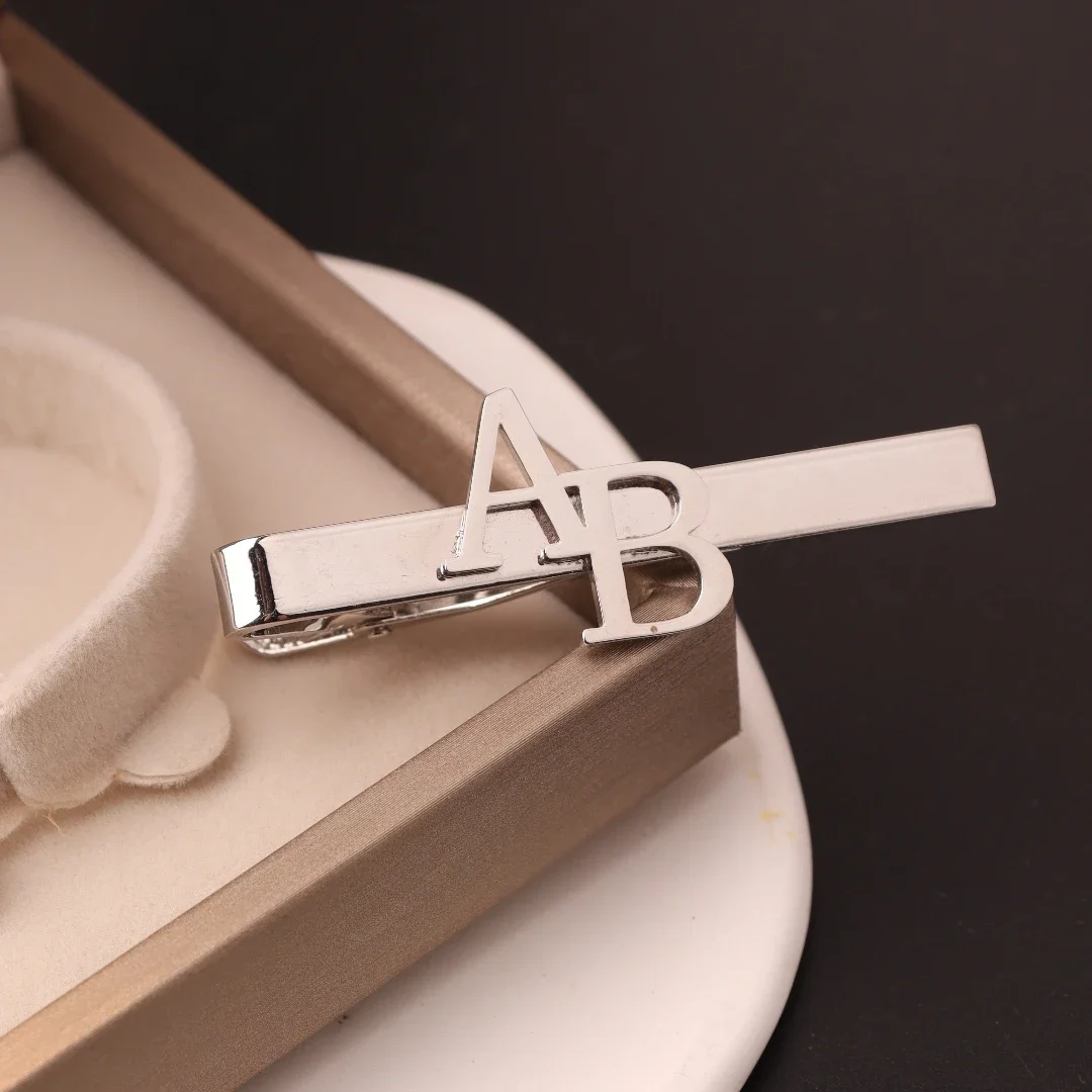 Custom Initial Tie Clip for Gr - Men'S Grooming & Health Made Simple recension och pris